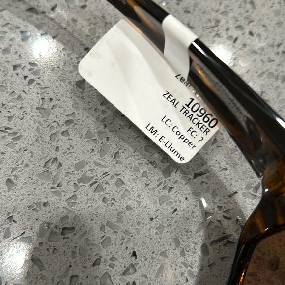 Zeal Tracker Sunglasses Copper - Picture 5 of 8